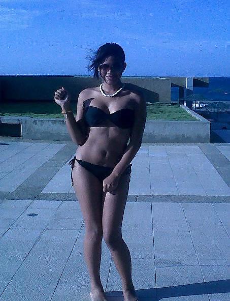 Mujer (amiguitas 42)
 #13445225