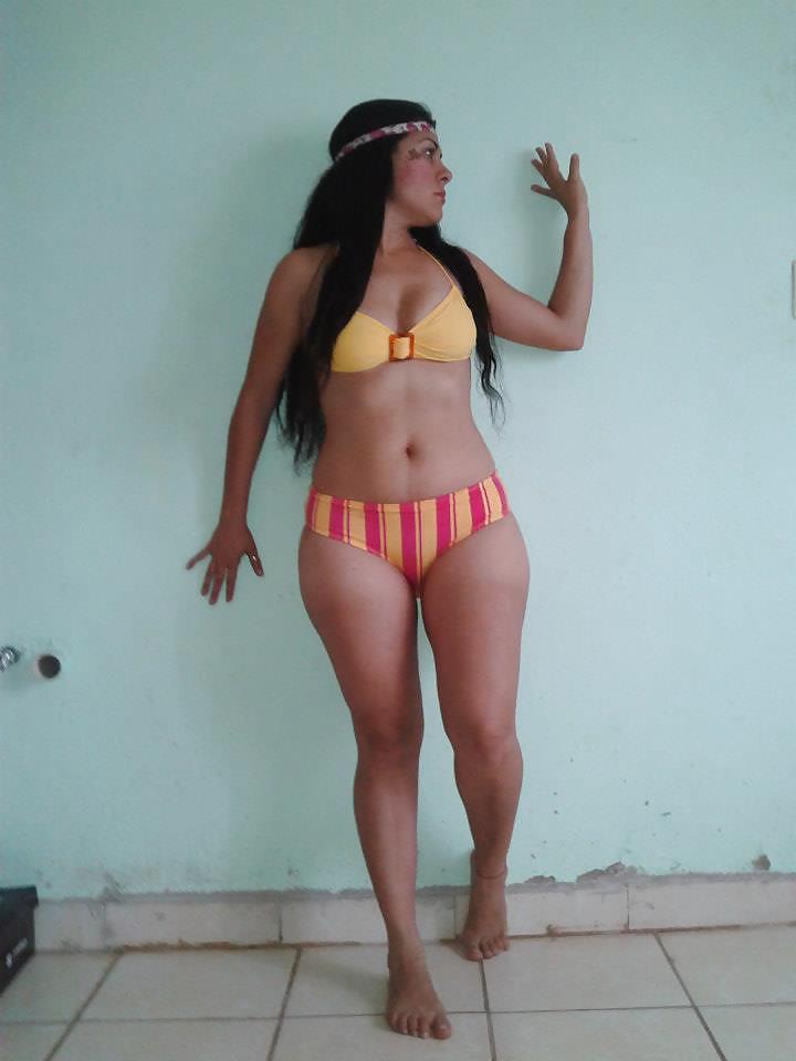 Mujer (amiguitas 42)
 #13445229