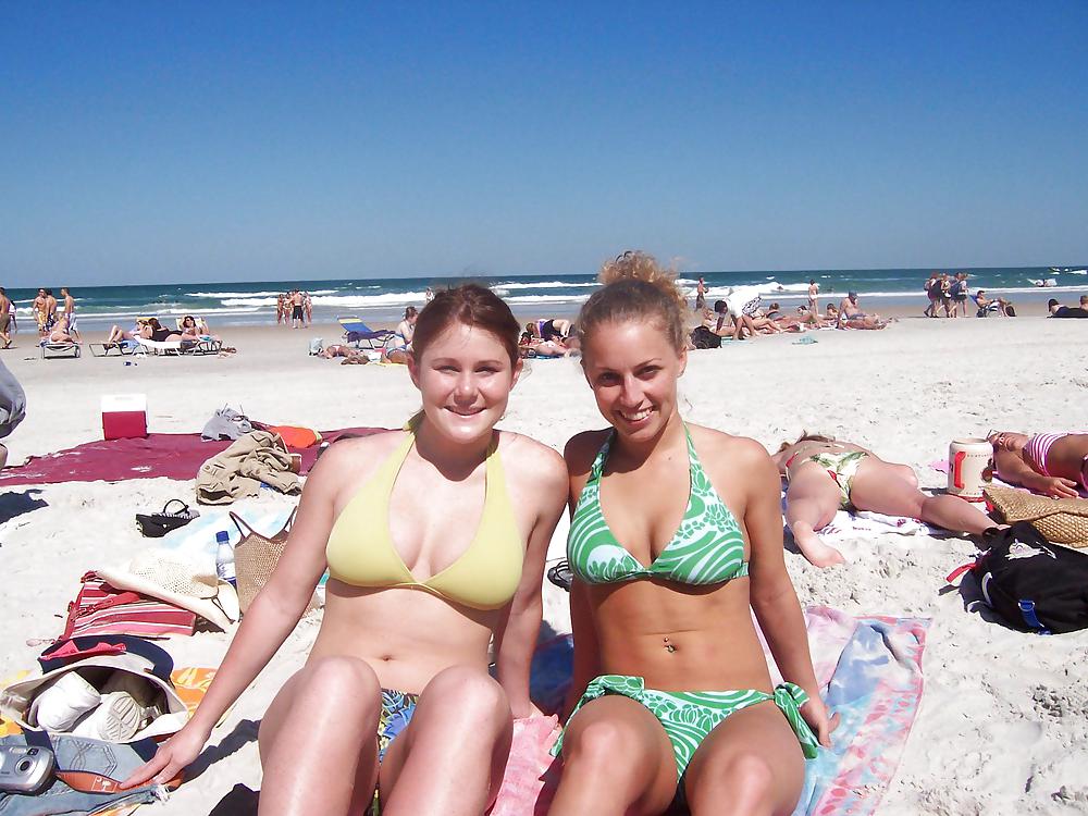 Foxy BIKINI CUTIES VII