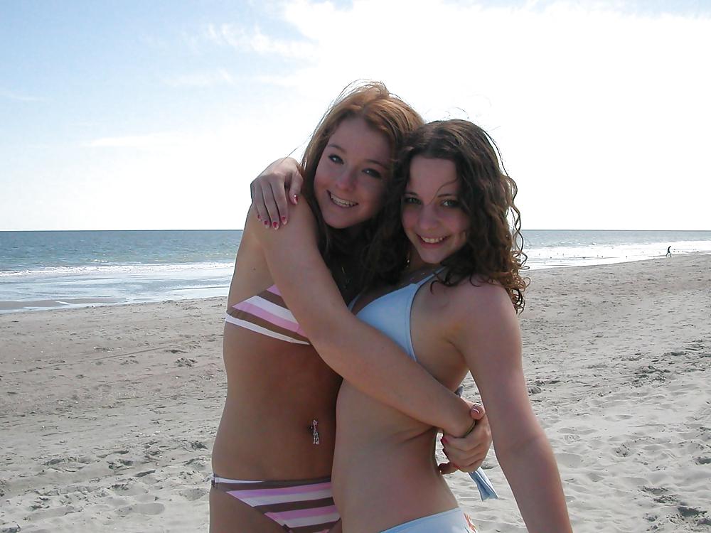BIKINI CUTIES VII #9824130