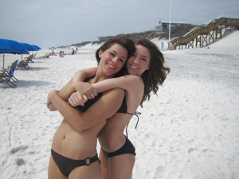 BIKINI CUTIES VII #9824226