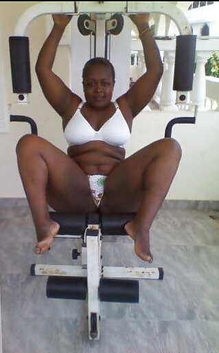 NASTY PLUMP AFRICAN WHORE #20451347