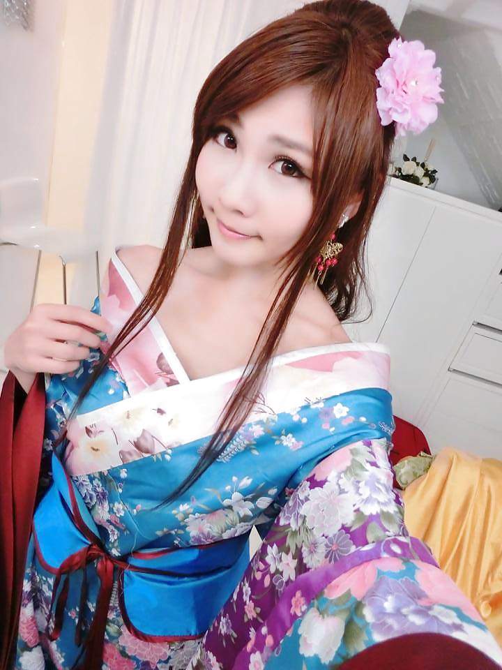 KIMONO #10538708