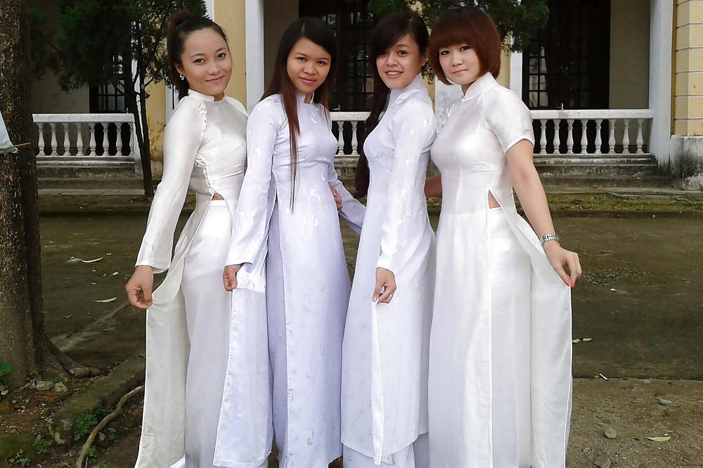 Vietnamita - ao dai
 #15122154