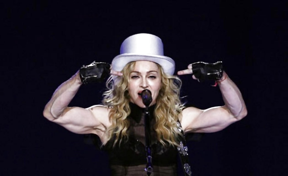 Fakes Muskuläre Madonna #18423677