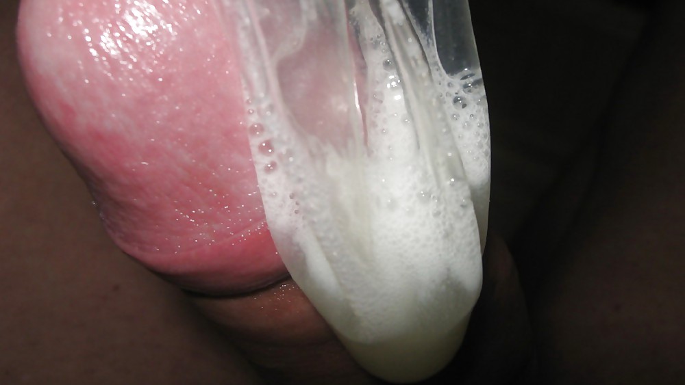 Preservativi spessi riempiti di sperma iii
 #18313144