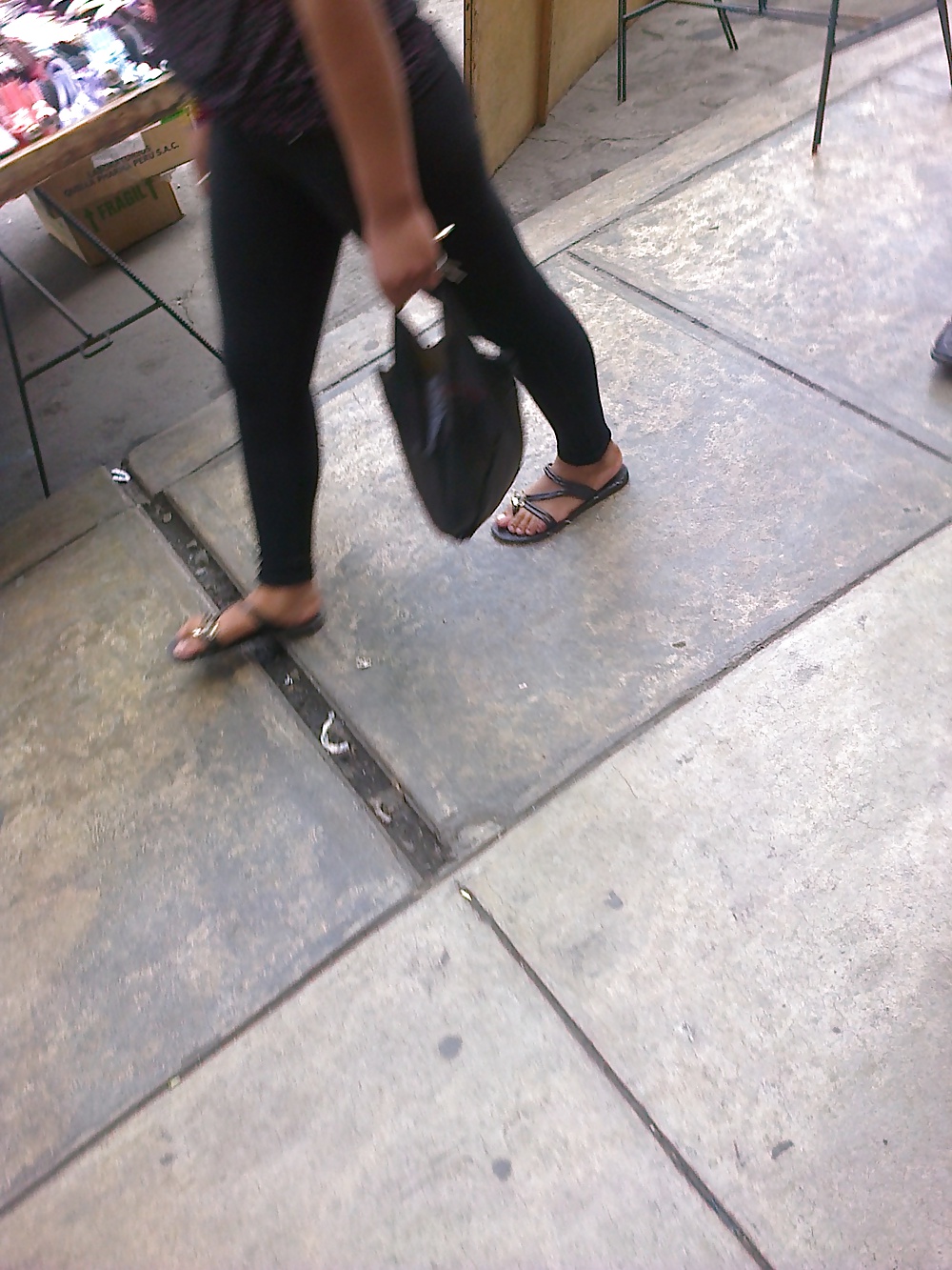 Feets around Lima #21405233
