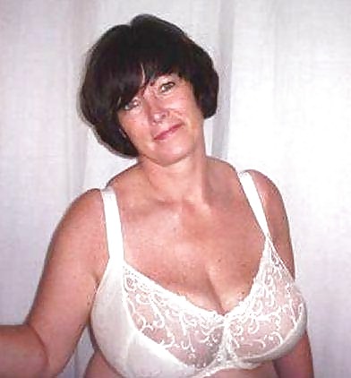 Grandi tette mature-grandi tette milf 3
 #3276401