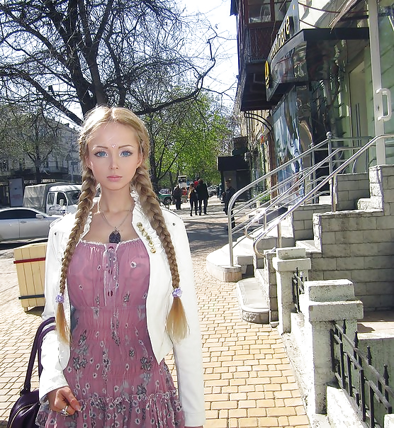 Valeria lukyanova
 #12957936