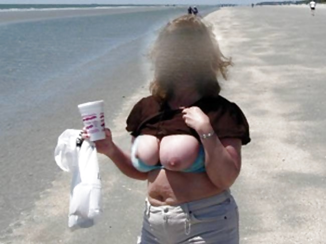 もっと水玉
 #11323645