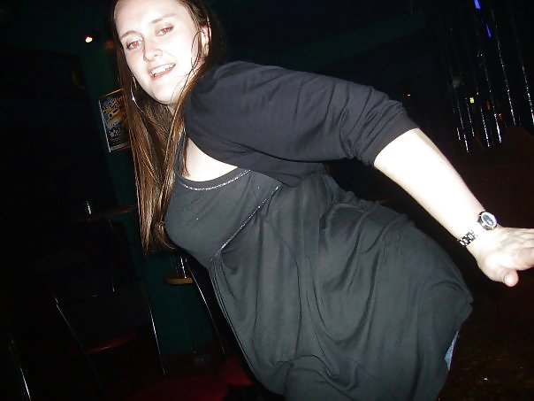 Regular pics of her #21664947