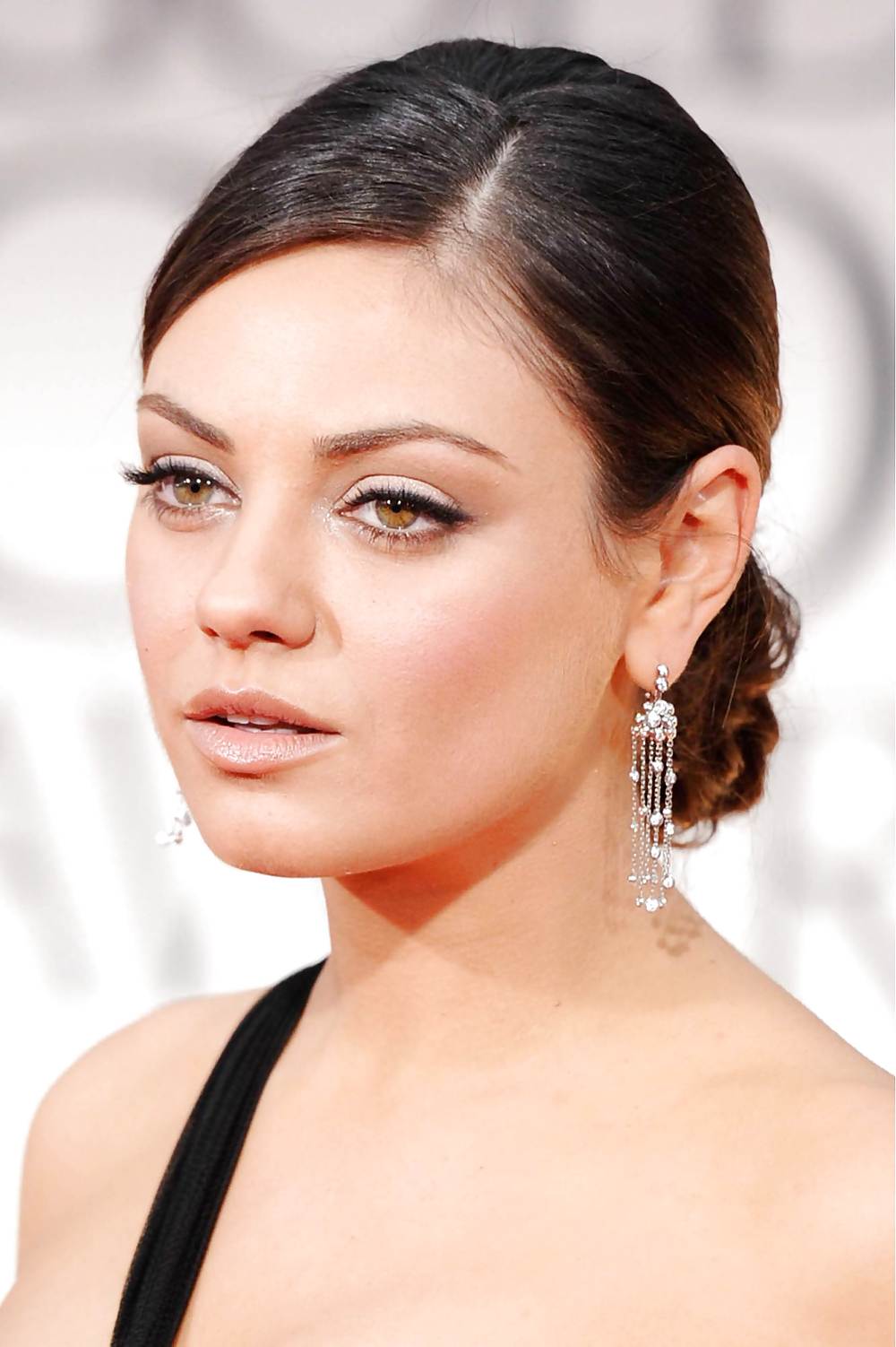 Mila kunis
 #19773188