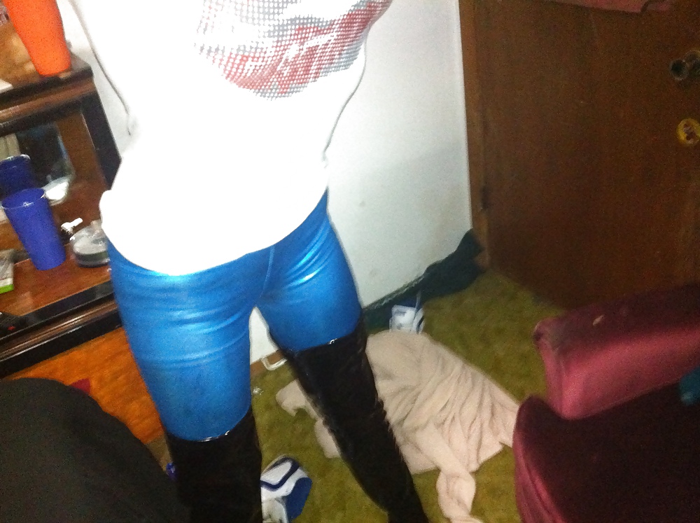 Kirstins Shiny Pics #10096891