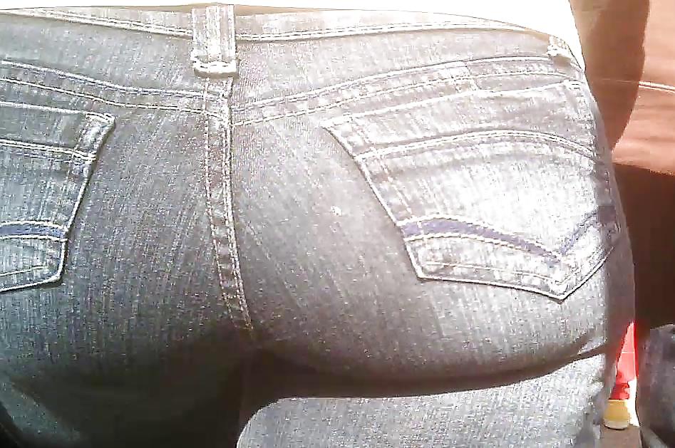 Big Booty Arab in Jeans #18067304