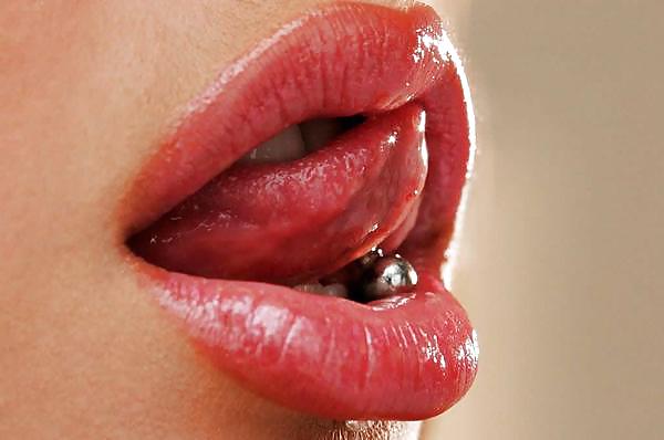 Sexxxy labios...
 #3207938