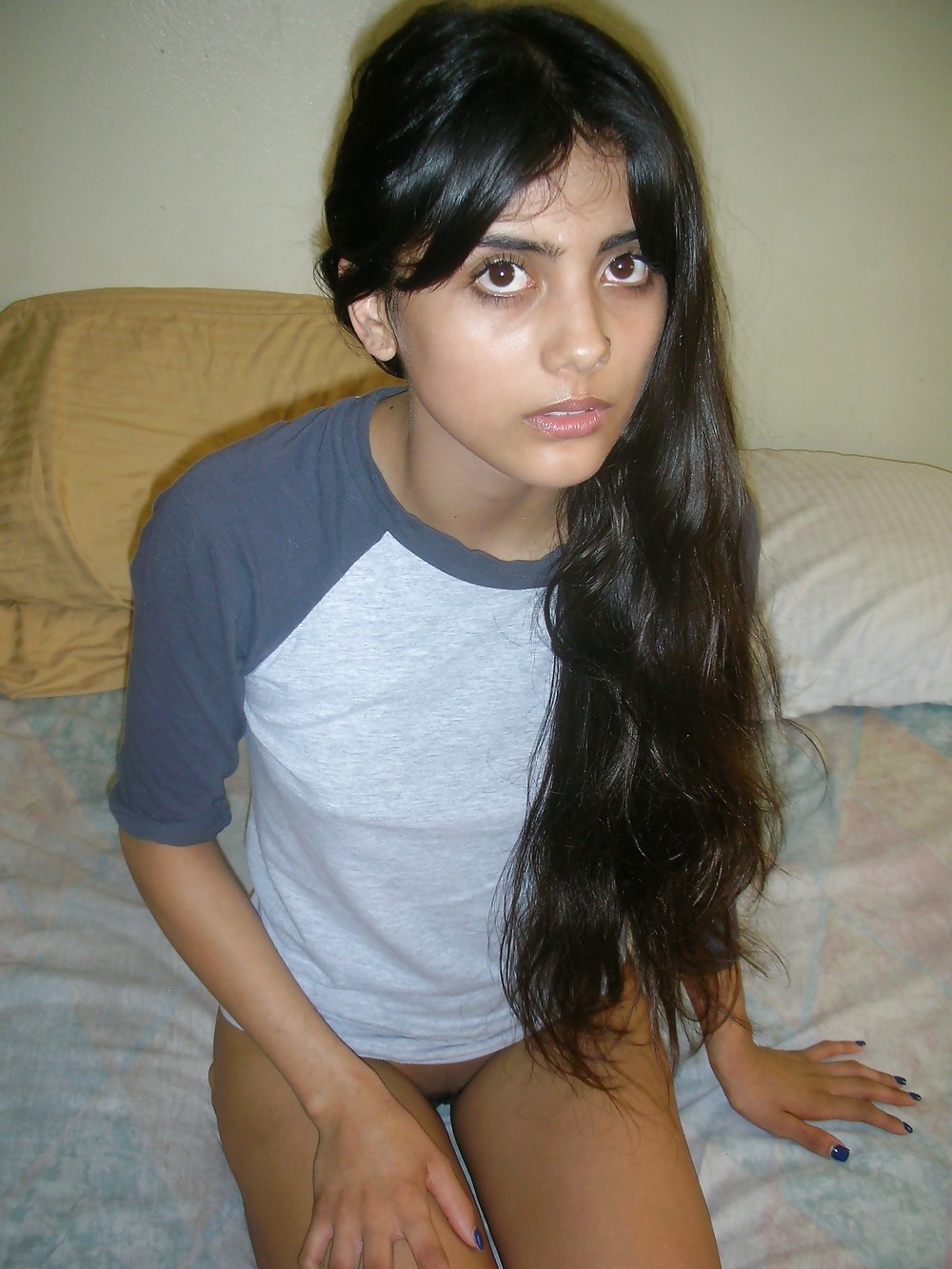 素人のアジアンデライツ18 - かわいいインドの女の子 01
 #17590268