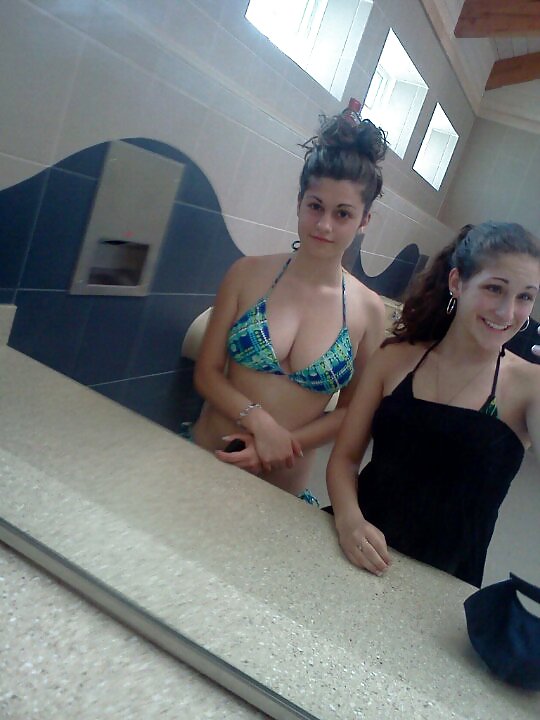 Babes from faculty 3 #10019566