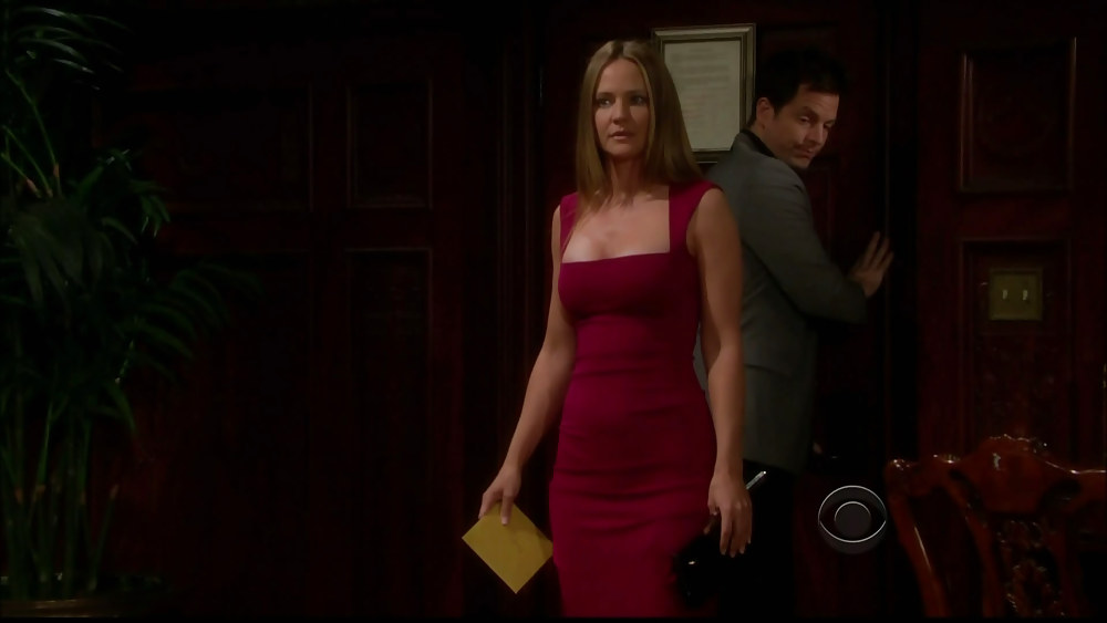 Sexy Soap Star Sharon Case Stuns In A Red Dress #8539636
