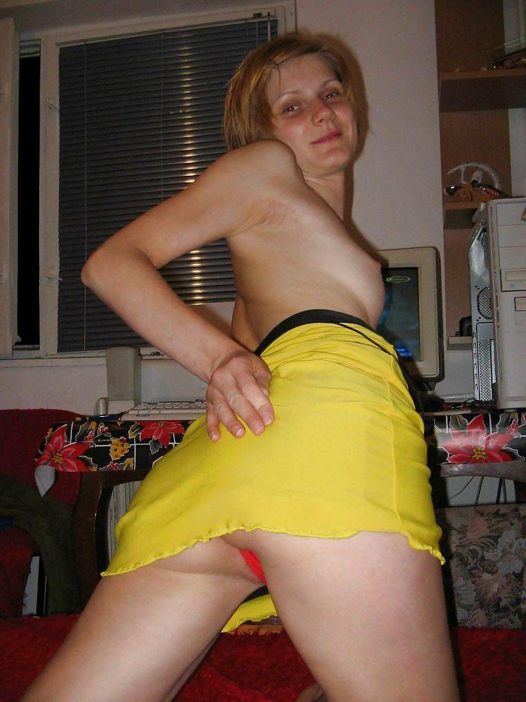 SIE LIEBT ES ZU POSEN #8238573