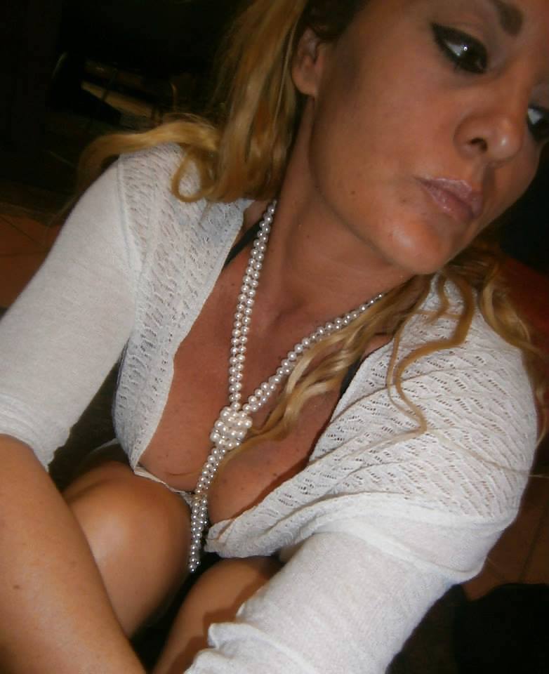 Nice tits blonde milf selfies NN #21700673