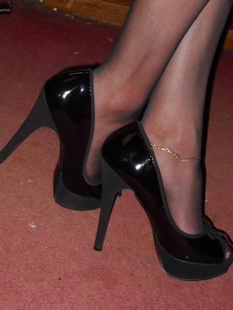 Feet and pussy #4161583