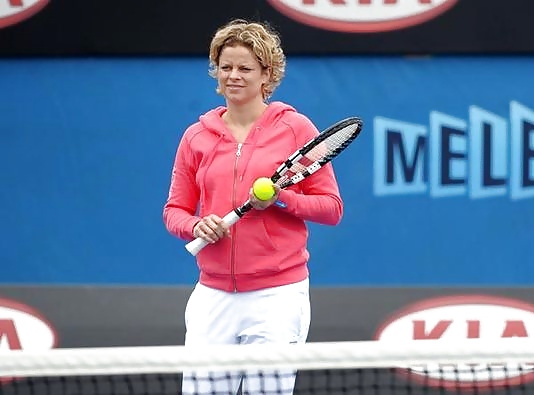 Kim Clijsters hot at Australian Open #7059095