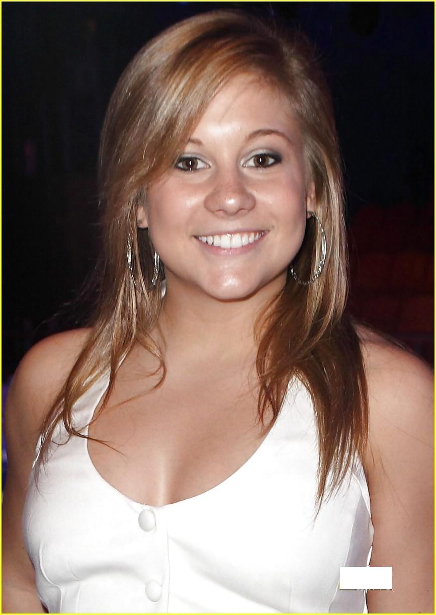 Shawn Johnson collection  #21025146