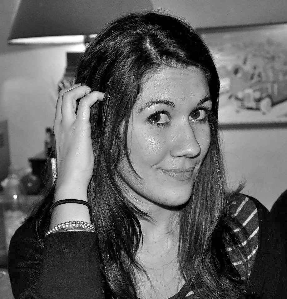 Cousine pour vous branler laissez des com
 #7559881