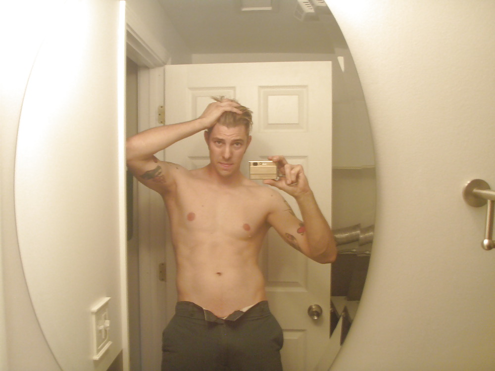 セクシー？
 #22413301