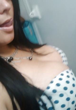 Jolie seins
 #10400280