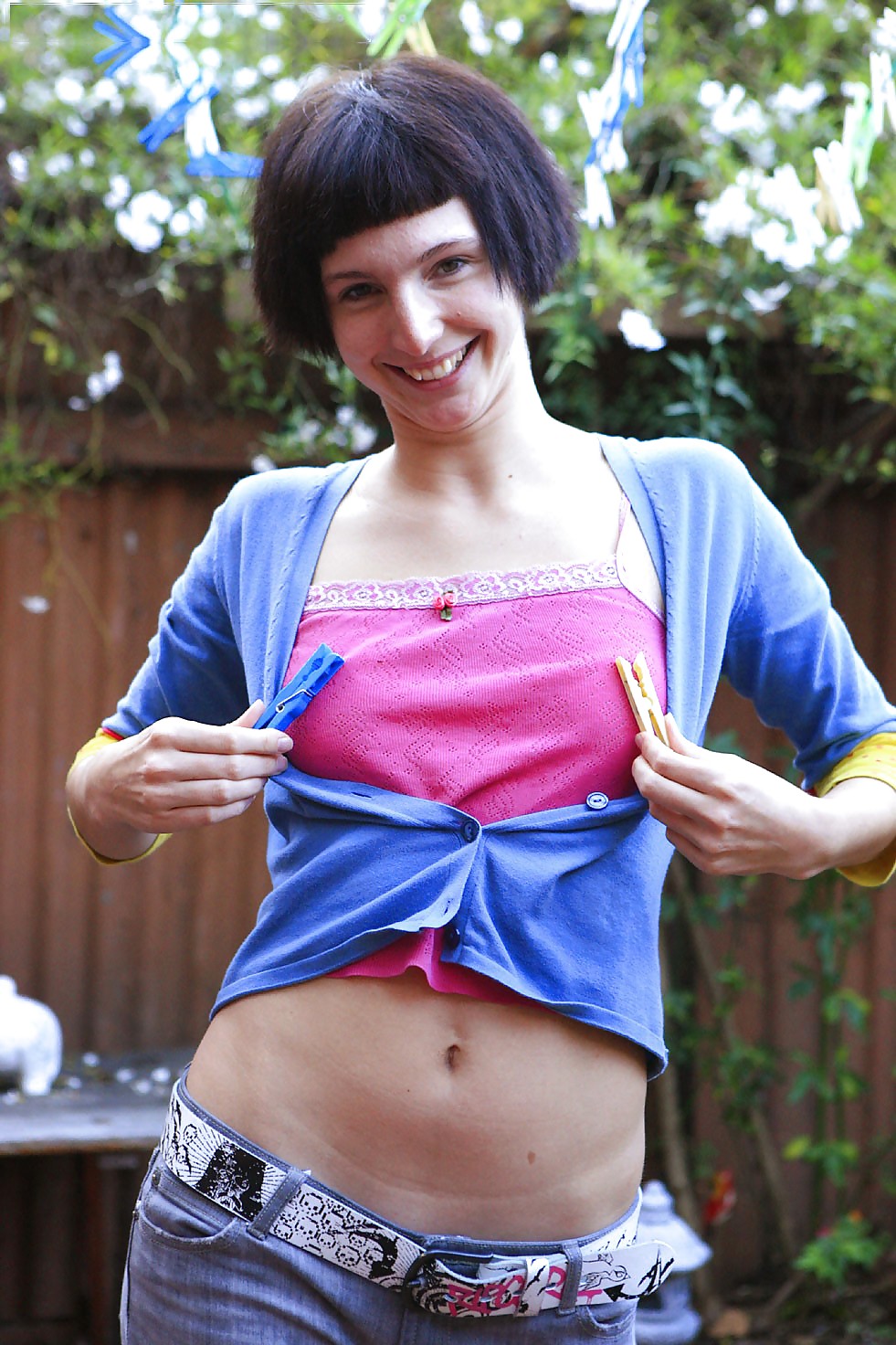 オリビア
 #17087952