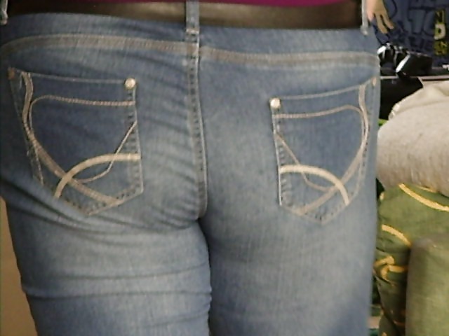 In Ihre Jeans Furzen #17360812