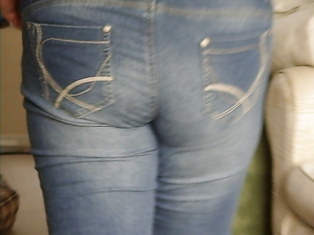 Farting in her jeans #17360838