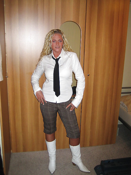 Sexy amateur Milf Vicky with big boobs from hyves #8560280