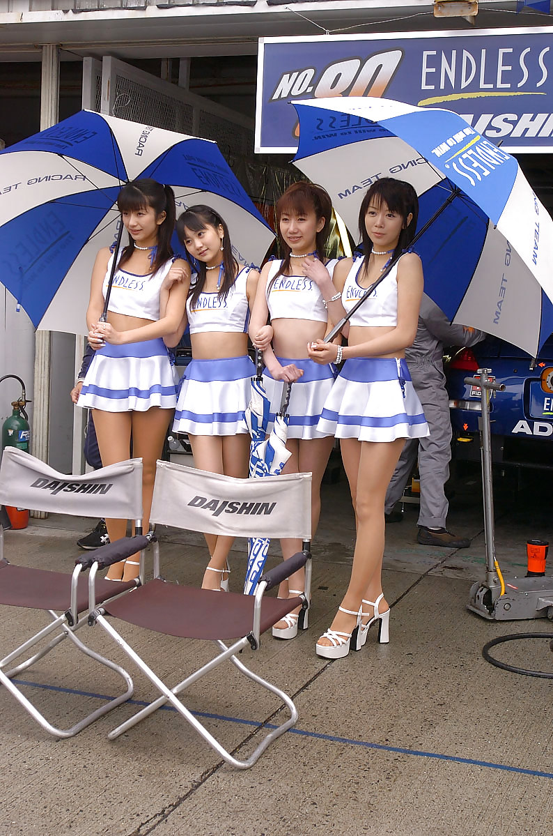 Japanische Grid-Girl-auf Der Strecke (2) #5760804