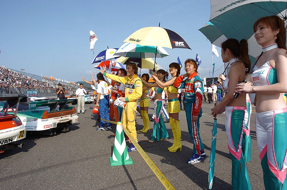 Japanische Grid-Girl-auf Der Strecke (2) #5760845