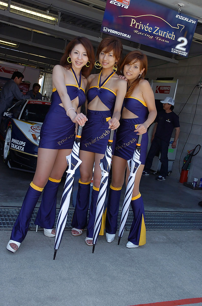 Reinas de la carrera japonesa en la pista (2)
 #5760979