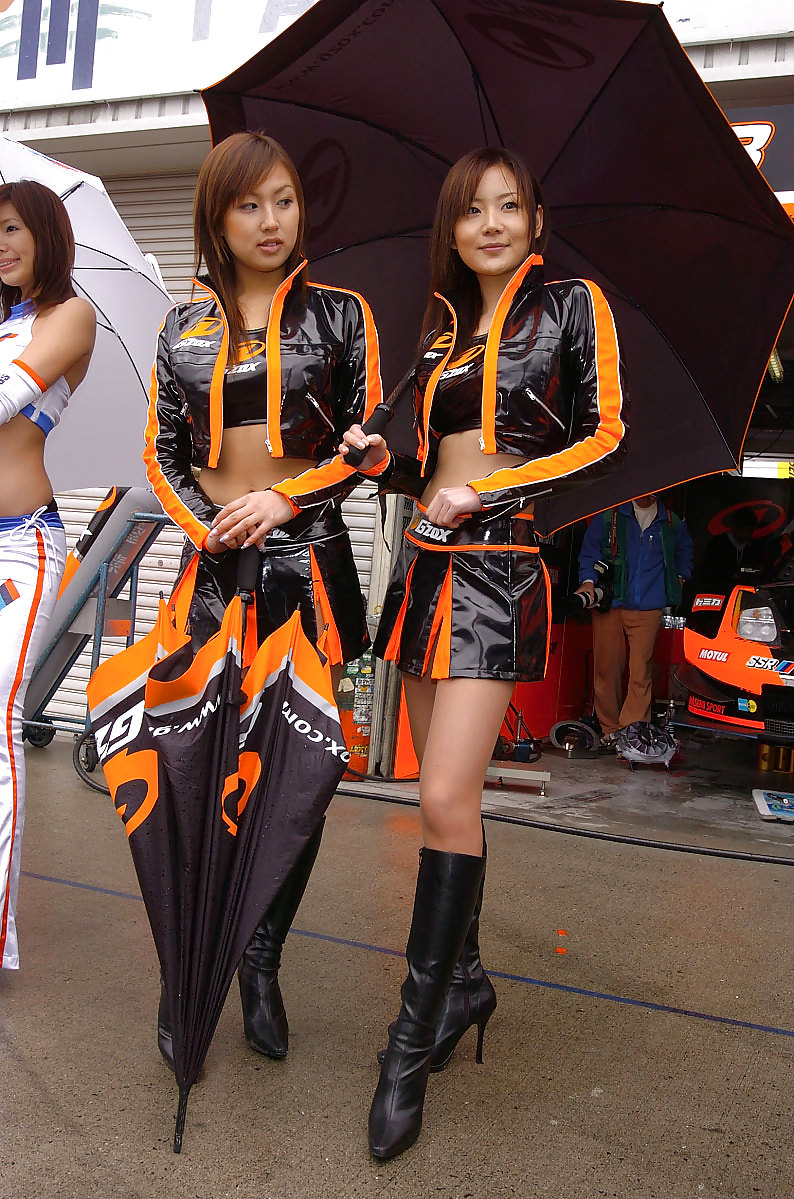 Japanische Grid-Girl-auf Der Strecke (2) #5761197