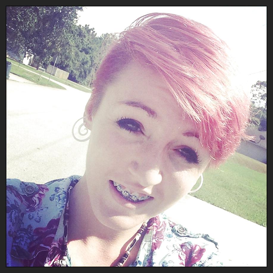 Crackwhore
 #22388750