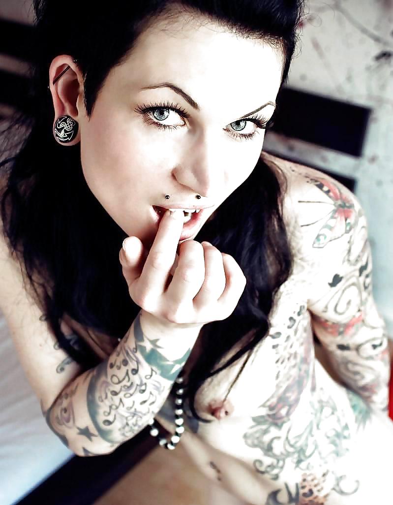 Tattooed and Sexy Women #5162165