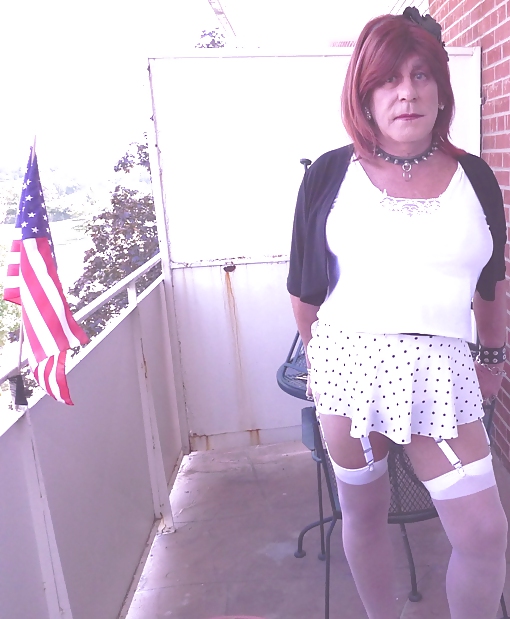 NICOLE IN POLKA DOTS #9760681