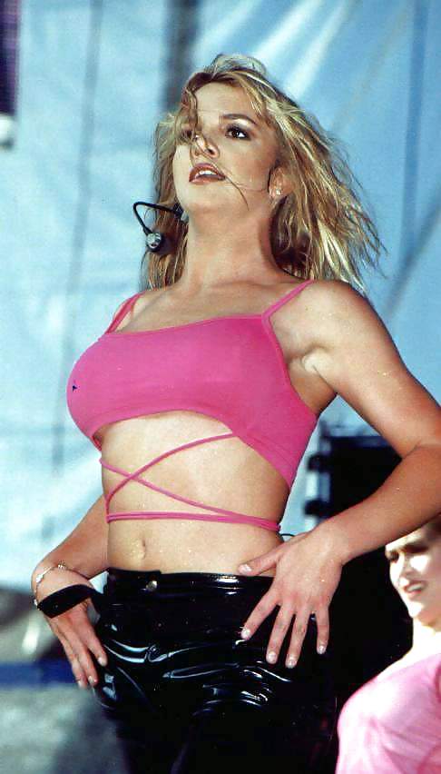 Britney Spears Wango Tango 1999 Sexy Pic #19341942