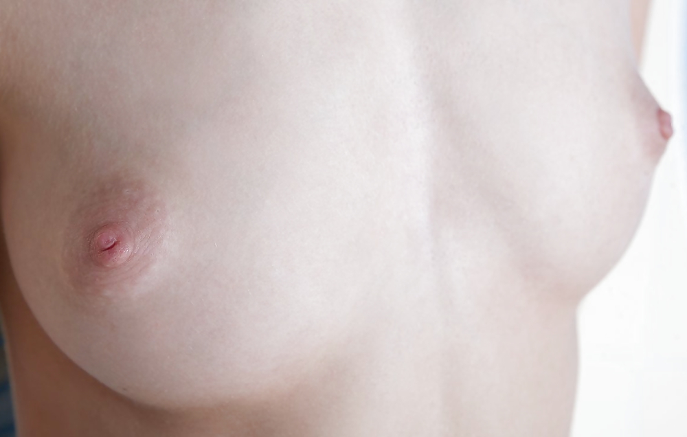 from the moshe files: オッパイを見るのは健康的です。
 #16760806