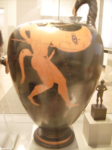 ギリシャのアンティーク陶器に描かれたヌードアート
 #5133056