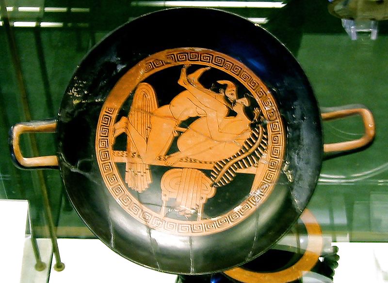 ギリシャのアンティーク陶器に描かれたヌードアート
 #5133128