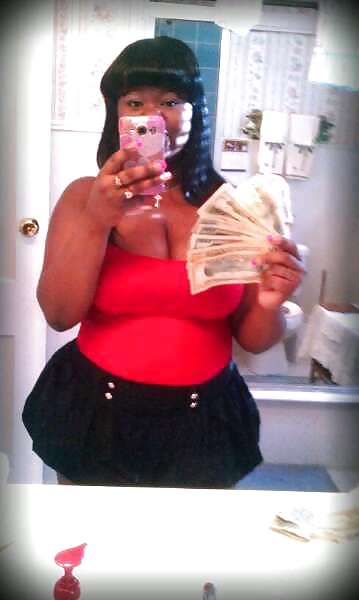 Ebony Cleavage Queens #8994385