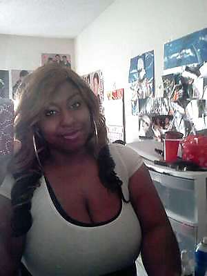 Ebony Cleavage Queens #8994420