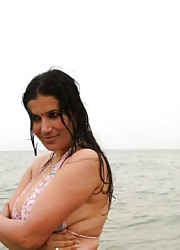 Dubai beach indian  lady,s #7905781