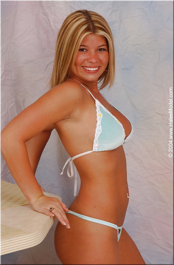 Halee Model part 4 #10039026