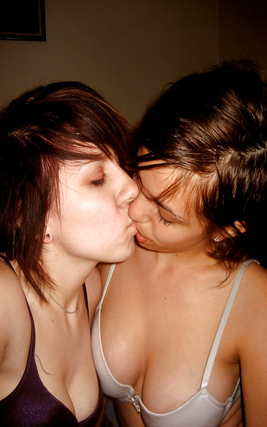Lesbo Skate #4311523